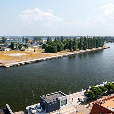 Apartament Z Widokiem Na Port - Visitopl Świnoujście Exteriör bild