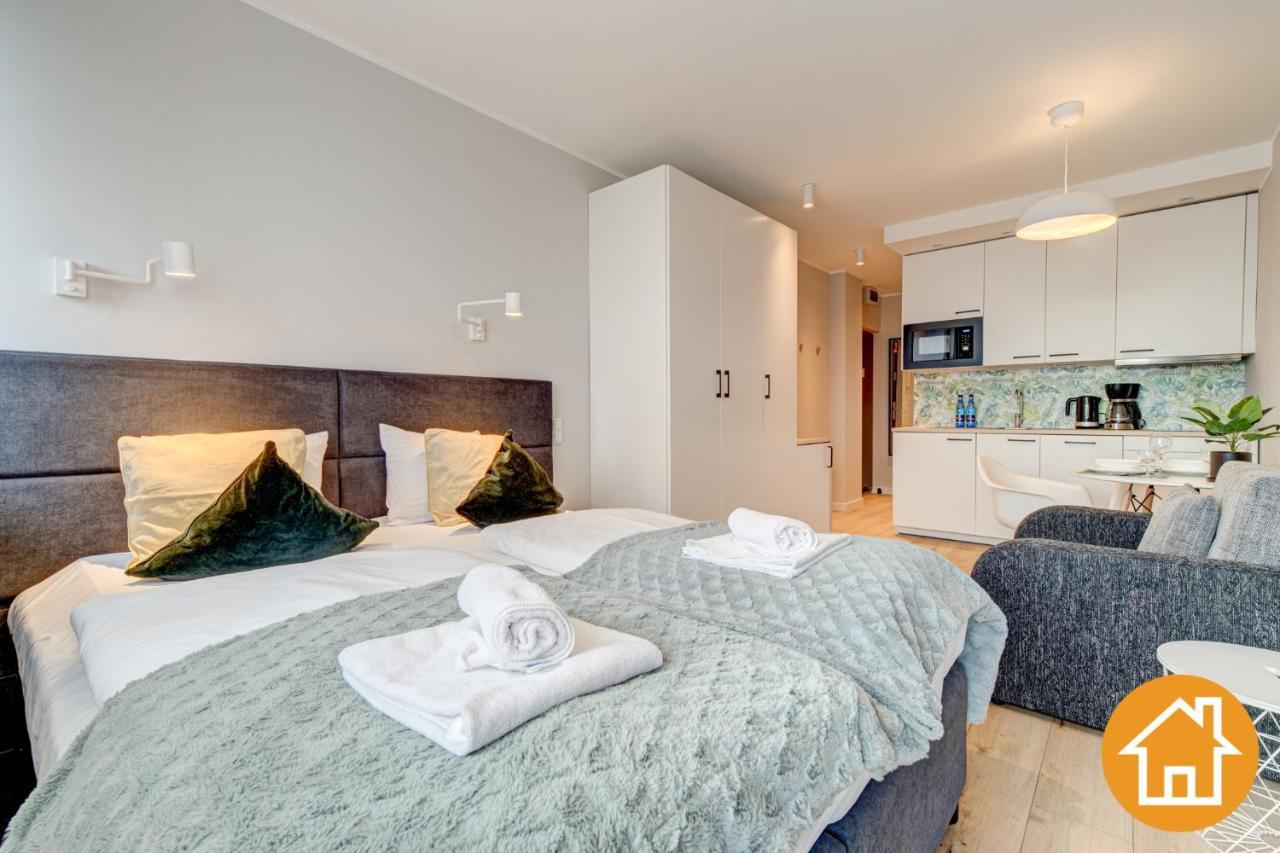 Apartament Z Widokiem Na Port - Visitopl Świnoujście Exteriör bild