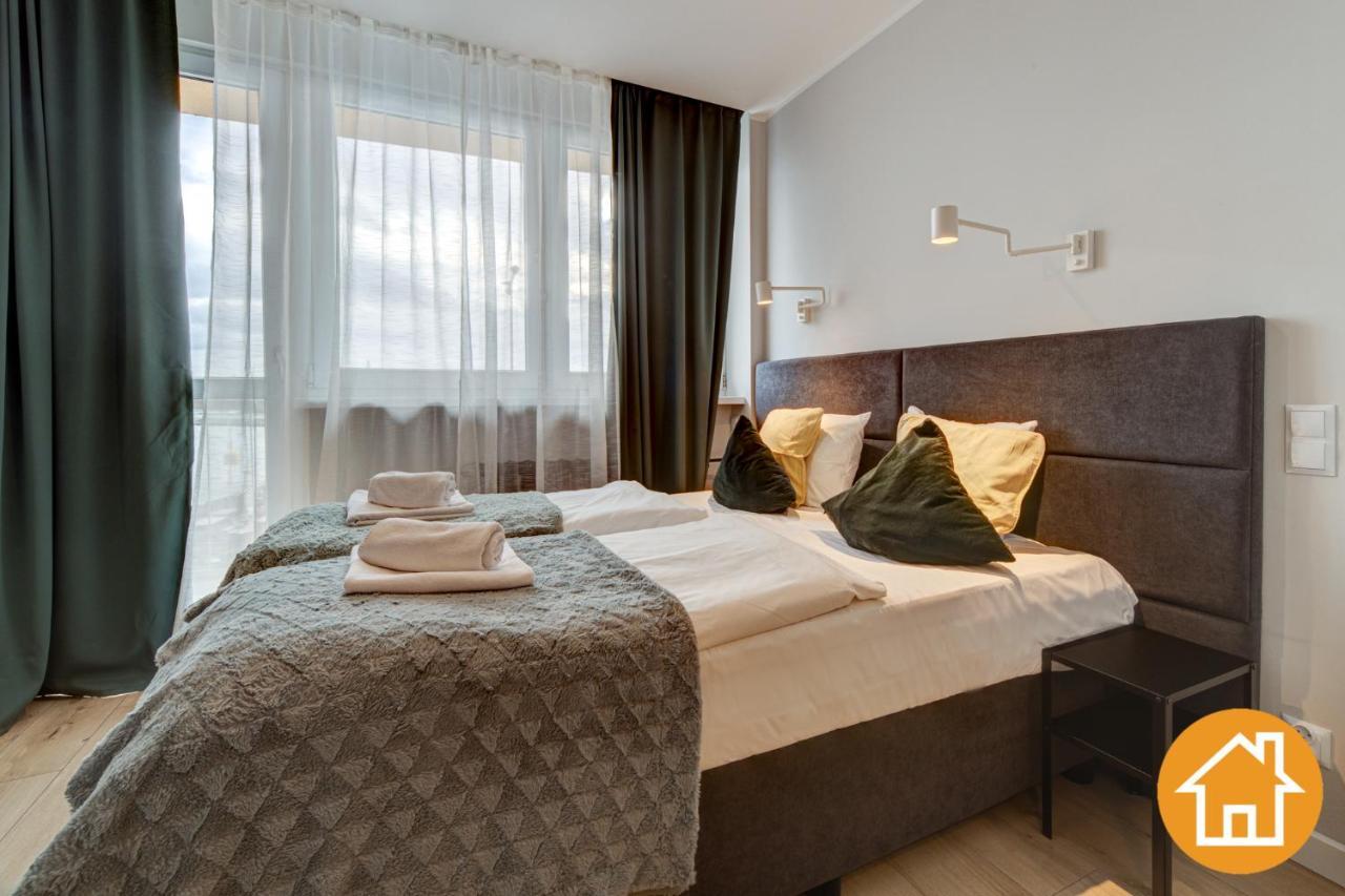 Apartament Z Widokiem Na Port - Visitopl Świnoujście Exteriör bild