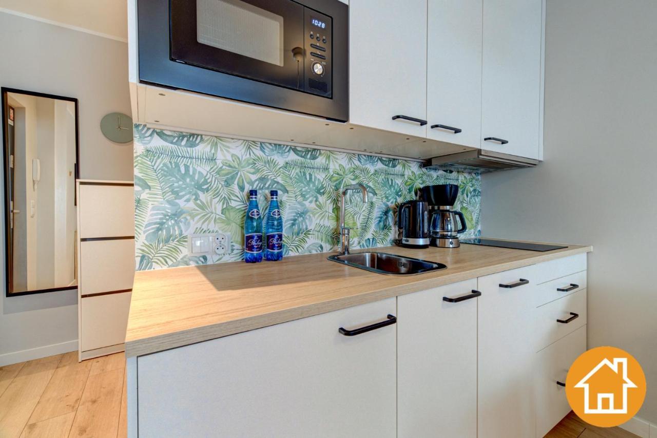 Apartament Z Widokiem Na Port - Visitopl Świnoujście Exteriör bild