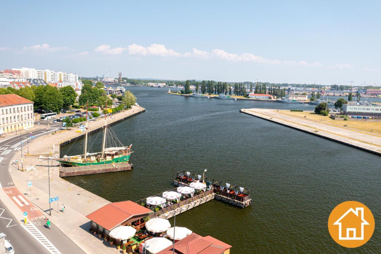 Apartament Z Widokiem Na Port - Visitopl Świnoujście Exteriör bild
