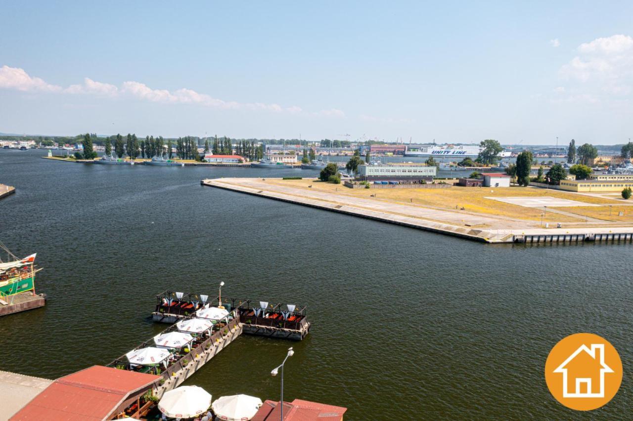 Apartament Z Widokiem Na Port - Visitopl Świnoujście Exteriör bild